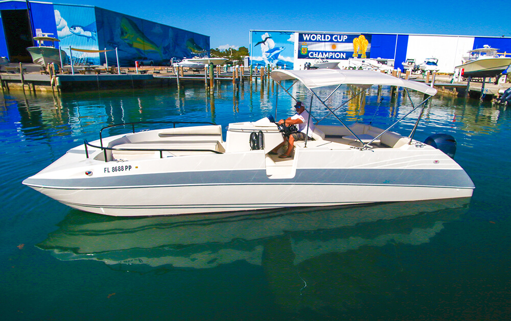 An image of Boat #28 - 27' BAYLINER DECK BOAT from Anchors Away Boat Rentals